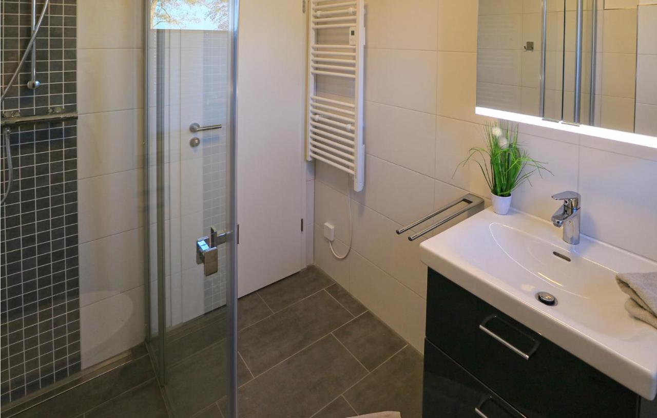 2 Bedroom Cozy Apartment In 레힐린 외부 사진
